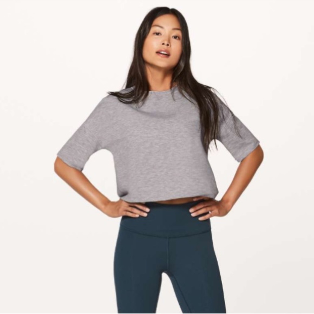 Lululemon Minimal Short Sleeve (NWT)